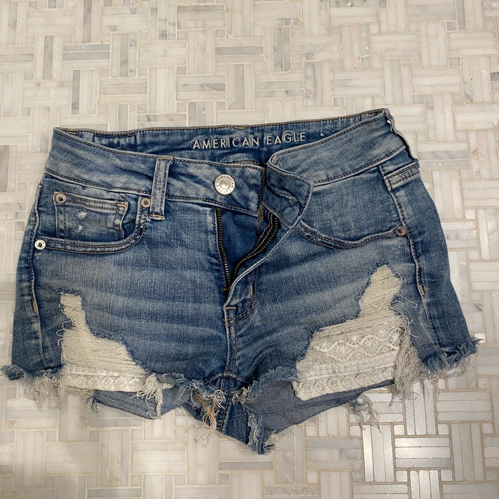 American Eagle Jean shorts with lace pockets